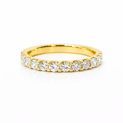 Ring 9K  Yellow gold with Round Diamond