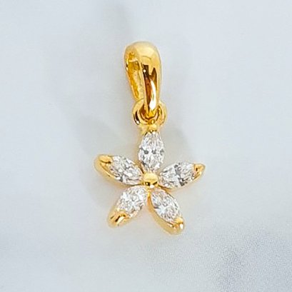 Pendents 18K Gold with Diamond