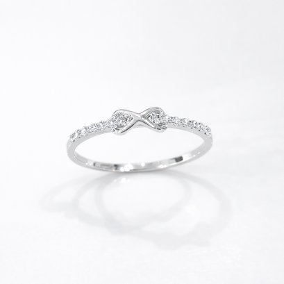 Ring 18K  White gold with Round Diamond
