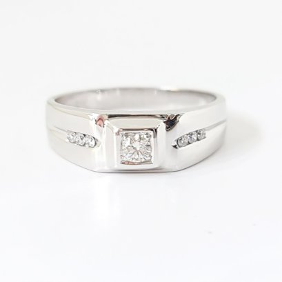 Ring 9K  White gold with Round Diamond