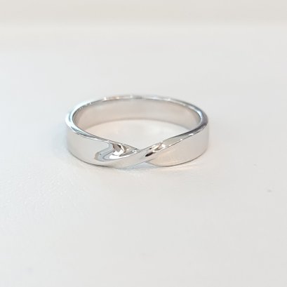 Ring 9K  White gold