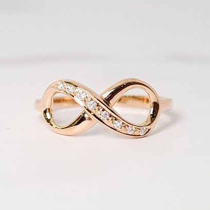 แหวน 18K Rose Gold with Round Diamond