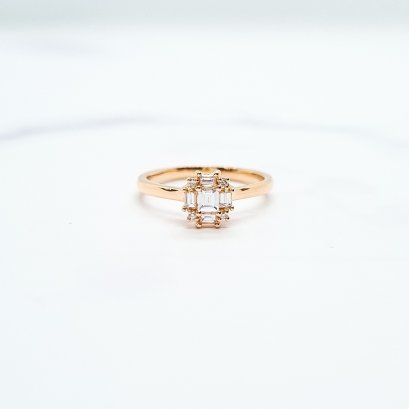 Ring 18K Rose Gold with Round Diamond
