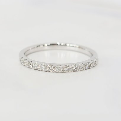 Ring 18K  White gold with Round Diamond