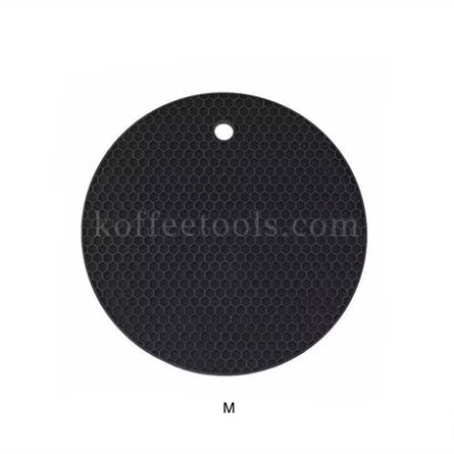 แผ่นซิลิโคนรองของร้อน สีดำ size M 17x17x0.4 cm