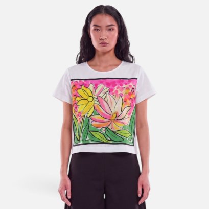 Woman Crop Blouse - White : Pink Vernal Brilliance