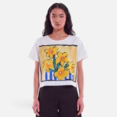 Woman Crop Blouse - White : Daffodils in a blue vase.