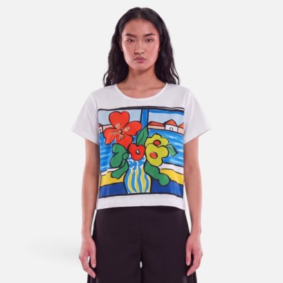 Woman Crop Blouse - White : Vibrance by the Waterfront