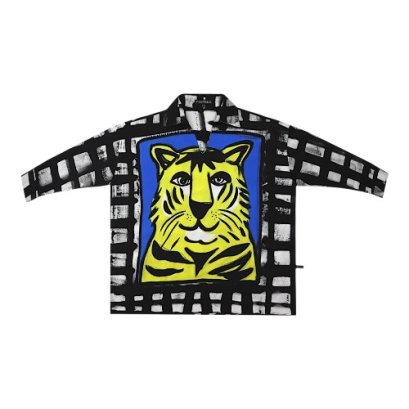 เสื้อเชิ้ตแขนยาวผู้หญิง - สีดำ : ลายเสือเหลืองกลางกรอบฟ้าตารางขาวดำ