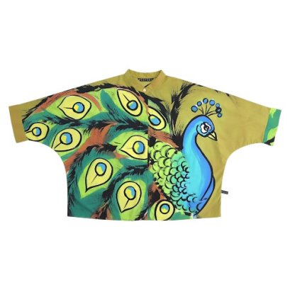 เสื้อเชิ้ตผู้หญิงปกคอจีนปีกค้างคาว - สีทอง : ลายนกยูงแห่งสวนแสงทอง