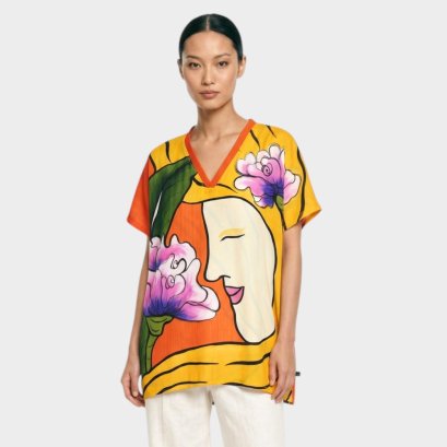 เสื้อตัวหลวมสีส้ม : ลายผู้หญิงกับทิวลิปสีม่วง