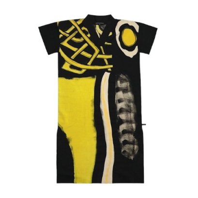 เดรสตัวยาวผู้หญิงคอกิโมโน-สีดำ : ลายแอปสแตรคสีดำและสีเหลือง