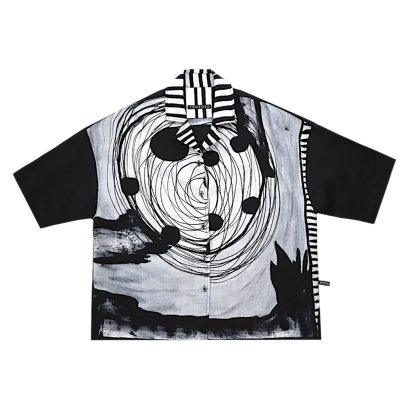 เสื้อเชิ้ตฮาวายผู้หญิง - สีดำ : ลายวงโคจรรัตติกาล