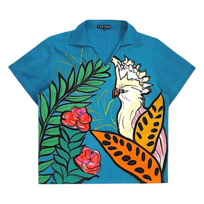 Woman Blouse - Green : Pink cockatoo in the Amazon Forest