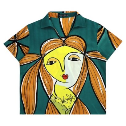 Woman Blouse - Green : Woman Elegance with Yellow Hair
