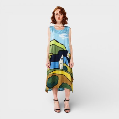 เดรสผู้หญิง-สีฟ้า : ลายบ้านสีฟ้าตั้งตระหง่านอย่างสง่างามอยู่กลางหุบเขา