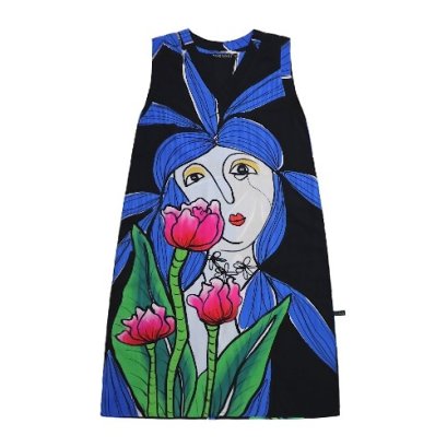 เดรสแขนกุดสีดำ : ลายผู้หญิงผมสีฟ้าชื่นชมดอกไม้