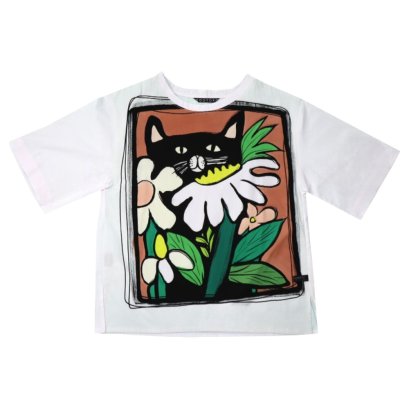 Woman blouse - White : A little cat in a flower garden