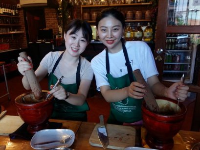 泰式烹饪课 Chang Cooking & Restaurant （晚上半天的课程）