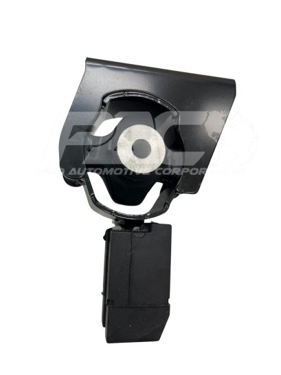 INSULATOR, ENGINE MOUNTING, FR