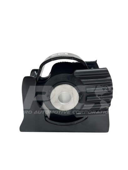 INSULATOR, ENGINE MOUNTING, FR