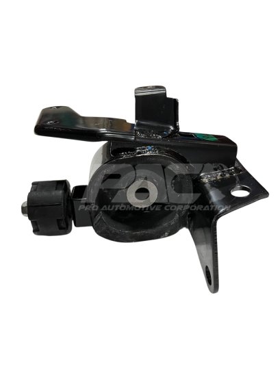 INSULATOR, ENGINE MOUNTING, LH