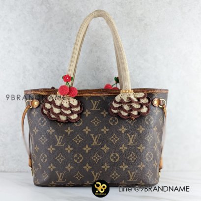 USED Louis Vuitton Neverfull Pm