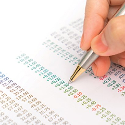 บริการด้านประกันสังคมและกองทุนเงินทดแทน