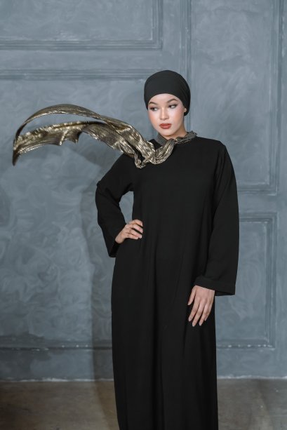 Asma Tie Gold Balck Dress
