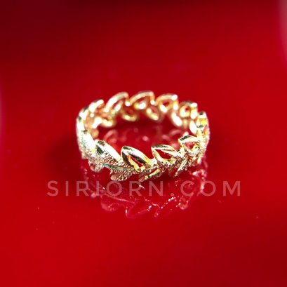 แหวนทองคำแท้ 96.5% ลายใบไม้จิกเพชรฉลุลายรอบวง