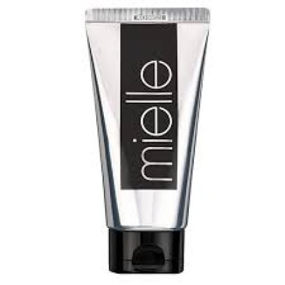 Mielle Black iron Matt wax 150ml แว้กซ์จัดแต่งทรงผมอยุ่ทรง ให้การจัดทรงเป้นธรรมชาติ เนื้อแมทไม่ทิ้งคราบมันเงาบนเว้นผม และล้างออกได้ง่าย มีส่วนผสมเชียบัตเตอร์+vit E รักษาความชุ่มชื้นให้แก่เส้นผม