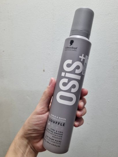 Schwarzkopf OSIS CURL SOUFFLE  CURL &amp; COIL SHAPING MOUSSE