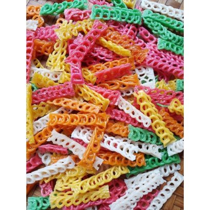 Kerupuk Rantai Kepang Warna/ Colored Braided Crackers