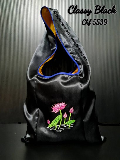 ย่ามพระ ปักลาย (สีพระราชทาน/ สีเหลืองทอง)(copy)