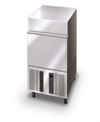 เครื่องทำน้ำแข็งก้อน