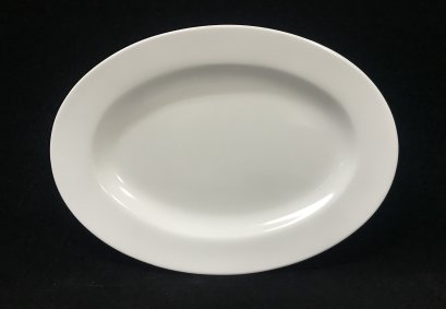 จานเปลมีขอบ 10.5 นิ้ว