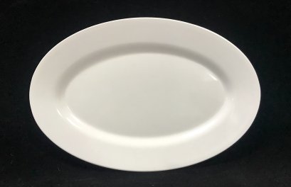 จานเปลรูปไข่ 9 นิ้ว