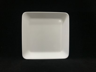 จานสี่เหลี่ยม 7.5 นิ้ว