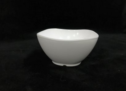 ชามสี่เหลี่ยม 4.5 นิ้ว