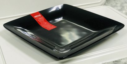 ่จานสี่เหลี่ยม 9 นิ้ว