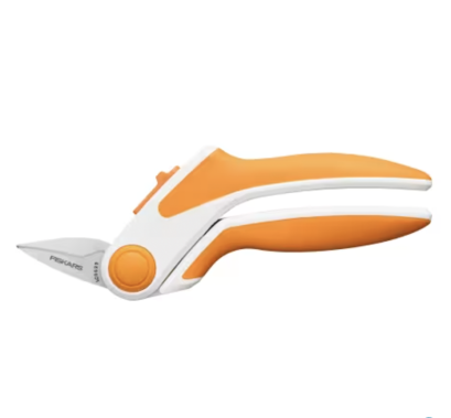 Fiskars Easy Action Rag Quilt Snip for Tabletop Cutting Gen 2