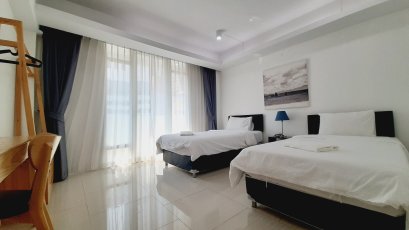 Remodel 1 B/R Apartment T