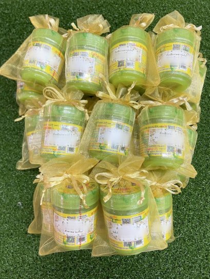 ยาดมหงส์ไทยฉลากใหม่(10กรัม) สูตร 2 ใส่ถุงผ้าไหมแก้ว ของชำร่วยงานศพ