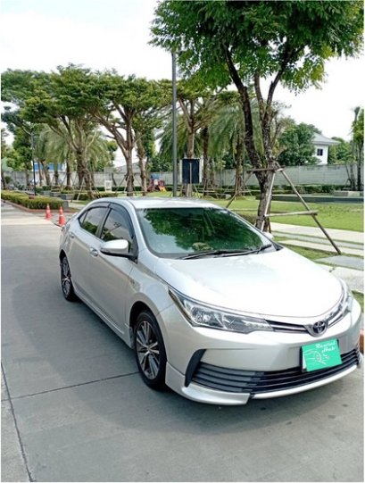 Toyota Altis - Silver