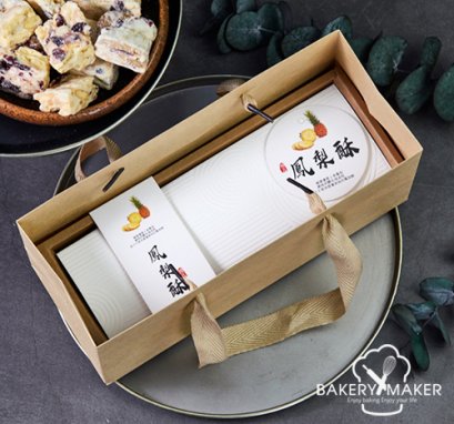 แพ็คเกจคุ้กกี้สับปะรด กล่อง + ถุงหิ้ว 5 ชุด