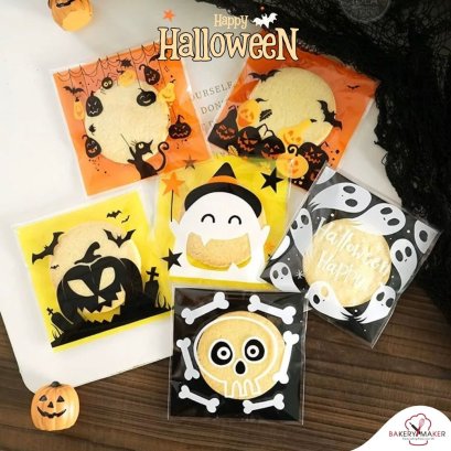 ถุงฝากาว Halloween ผีเหลือง คละ 2 ลาย ขนาด 10 x 10 ซม.(50 ใบ)