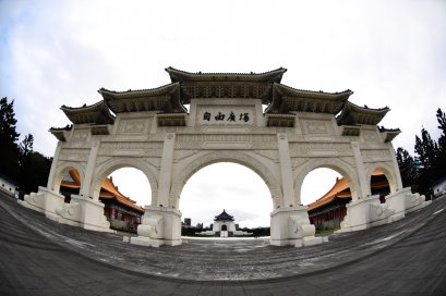 TAIWAN • ไต้หวัน • หนานโถว • นิวไทเป • ไทเป ล่องเรือทะเลสาบสุริยันจันทรา ลอยโคมสื่อเฟิ่น 4 วัน 3 คืน-JX