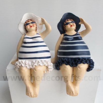 ตุ๊กตาเรซิ่น สาวอ้วนชุดริ้วนั่งห้อยขา (2 ตัว) แนวทะเล