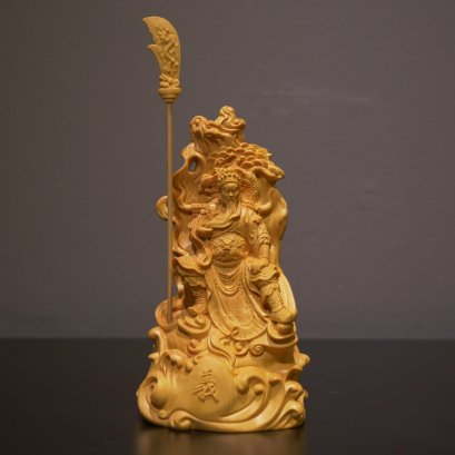 เทพเจ้ากวนอู ปางนั่งบัลลังก์ 15.5 cm