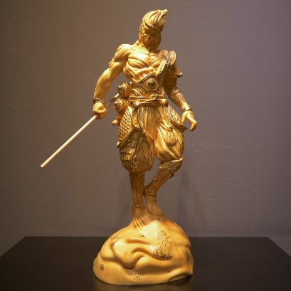 เทพเจ้าเห้งเจีย ไม้หอมฮิโนกิ ขนาด 40 cm (ลงสีทองคำแท้)